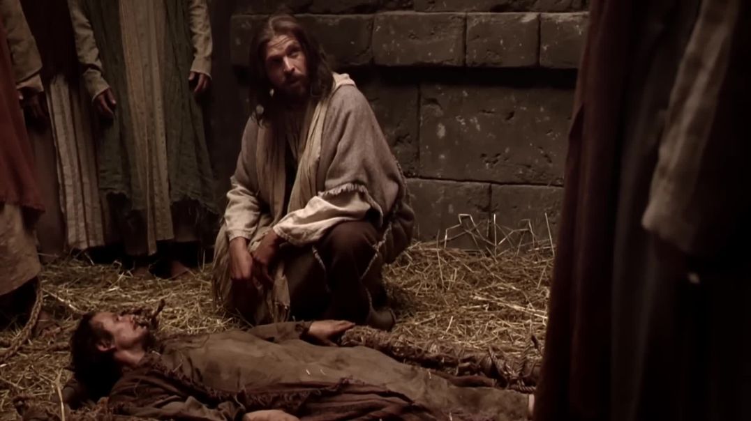 Jesus Perdoa Pecados e Cura um Homem Acometido de Paralisia